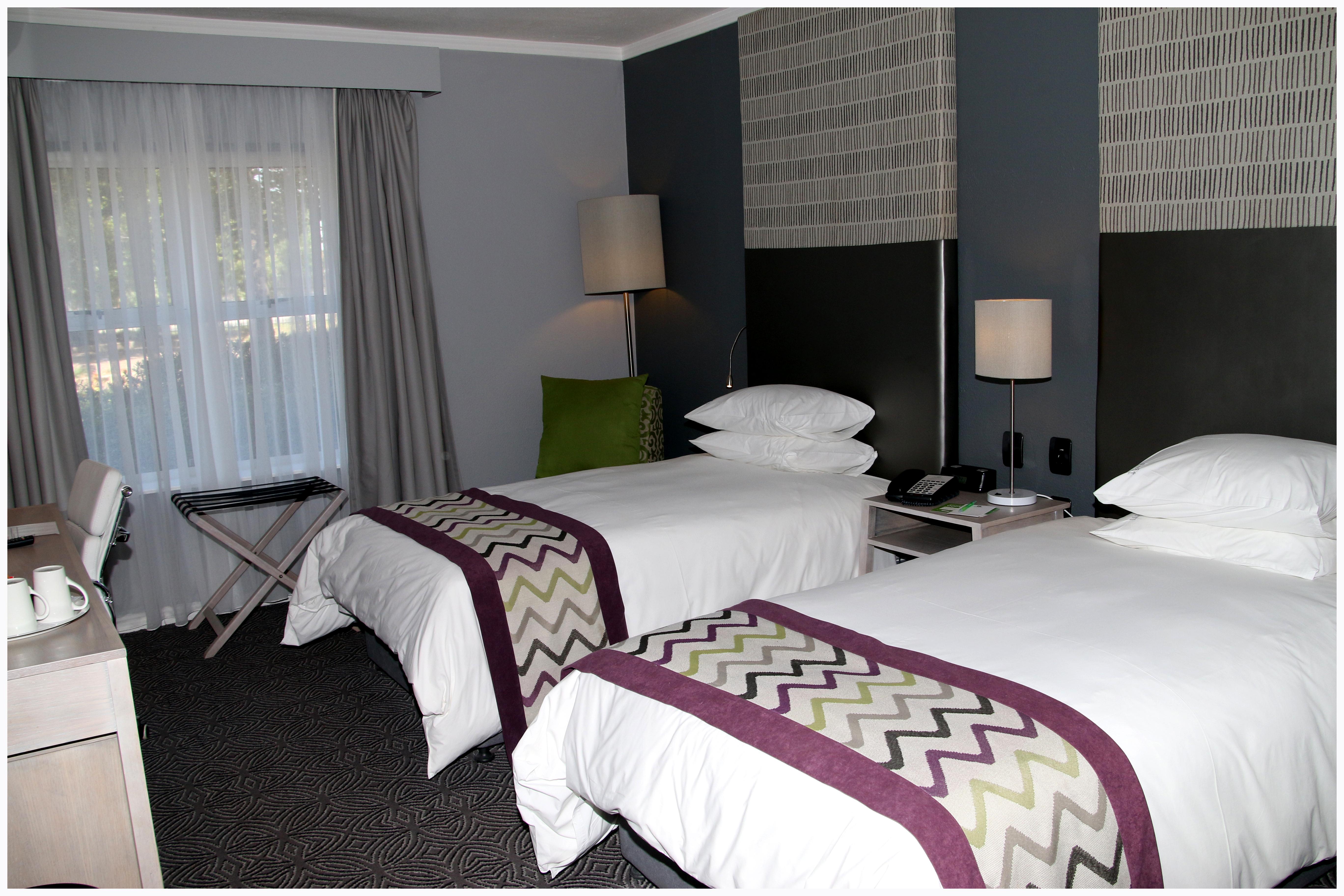 Holiday Inn Johannesburg Airport By Ihg Kempton Park Exterior foto