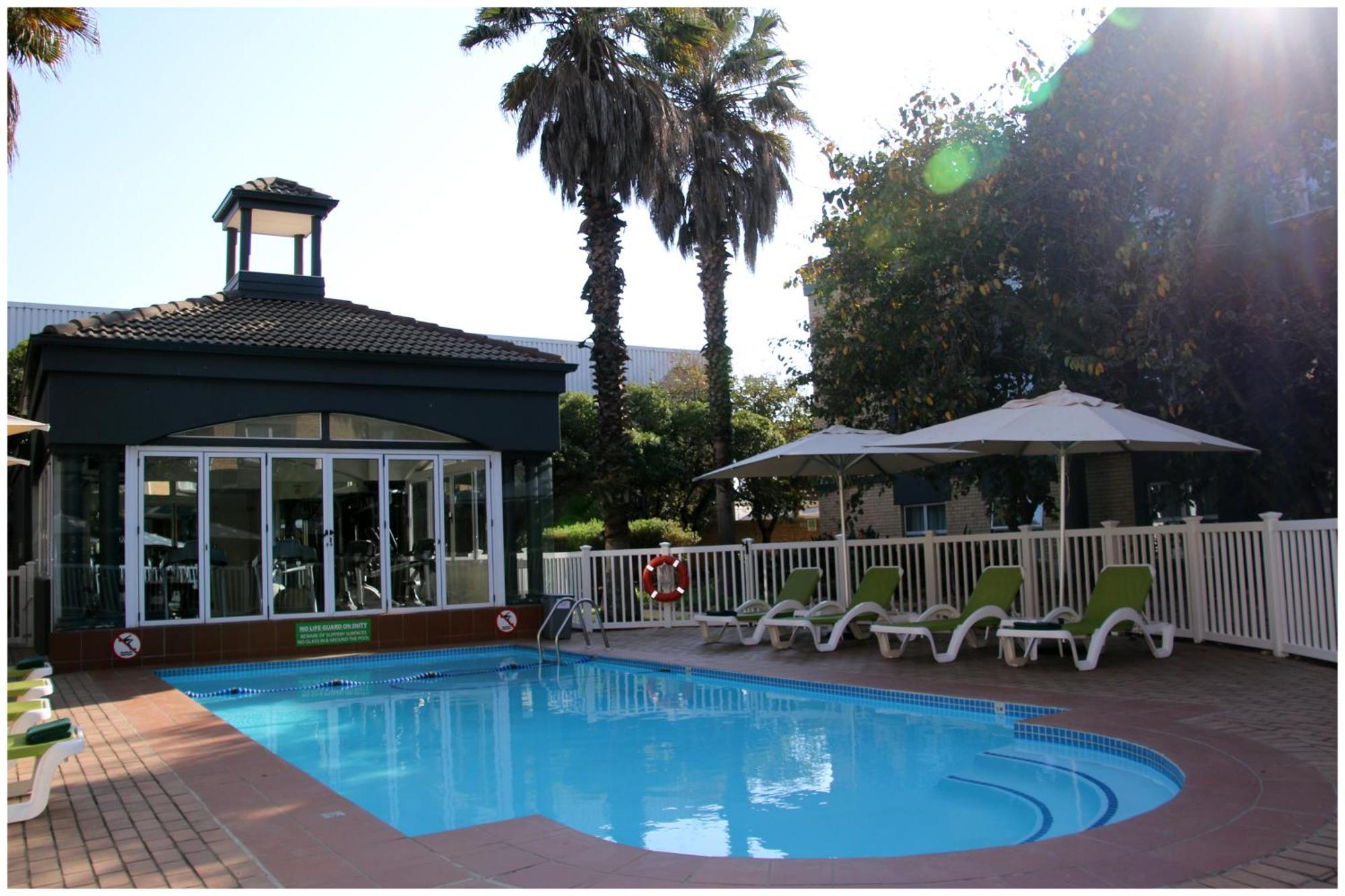 Holiday Inn Johannesburg Airport By Ihg Kempton Park Exterior foto