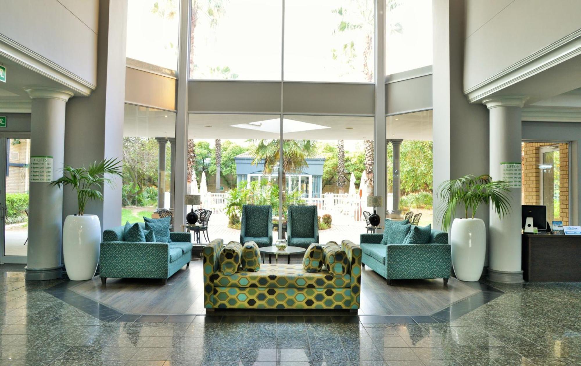Holiday Inn Johannesburg Airport By Ihg Kempton Park Exterior foto